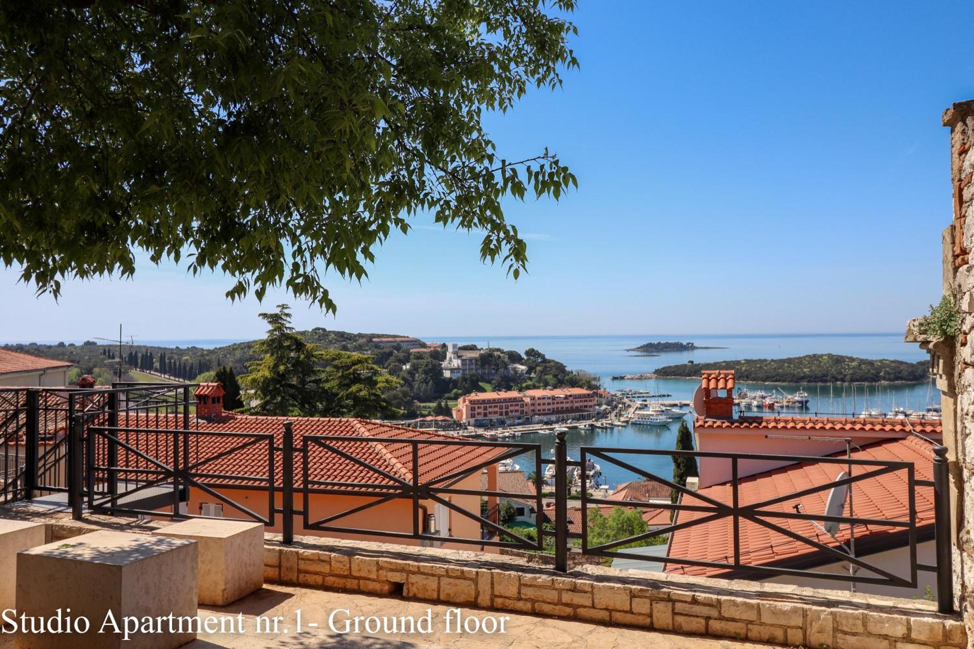 Casanova Apartments - Viewpoint Върсар Екстериор снимка